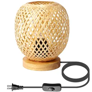 Hot Selling Wholesale Handmade Wall Light E27 With Swith Dimmable Bamboo Woven Rattan Table Bedside Lamp For Bedroom