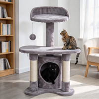 Arbre à chat pour chats d'intérieur, tour à chat multi-niveaux avec poteaux à gratter en sisal, niche confortable pour chat et balle suspendue