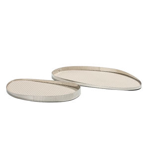 صينية معدنية فاخرة من الجلد والفولاذ المقاوم للصدأ بتصميم عصري وملمس منسوج حسب الطلب للديكور في الفنادق - Product Image 4