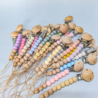 Attache-tétine artisanale 100 % silicone et perles en bois avec cordon pour garçons et filles, cadeau pour bébés de 0 à 12 mois
