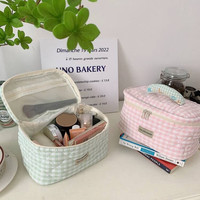 Pochette de toilette en coton matelassé avec nœud papillon brodé, portable, pour voyage, avec logo personnalisé