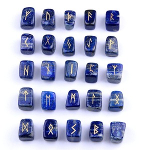 Cristal naturel de Lazurite, runes, forme de cube, Feng Shui, pierres énergétiques Wicca, Reiki, polies, lettrage gravé, ensemble de pierres runiques de guérison - Product Image 4
