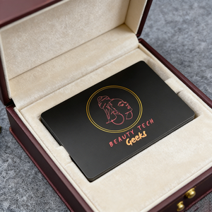 Tarjetas de Visita de 300 g/m² con Estampado Dorado Mate para Cosméticos y Redes Sociales, para Pequeñas Empresas - Product Image 5