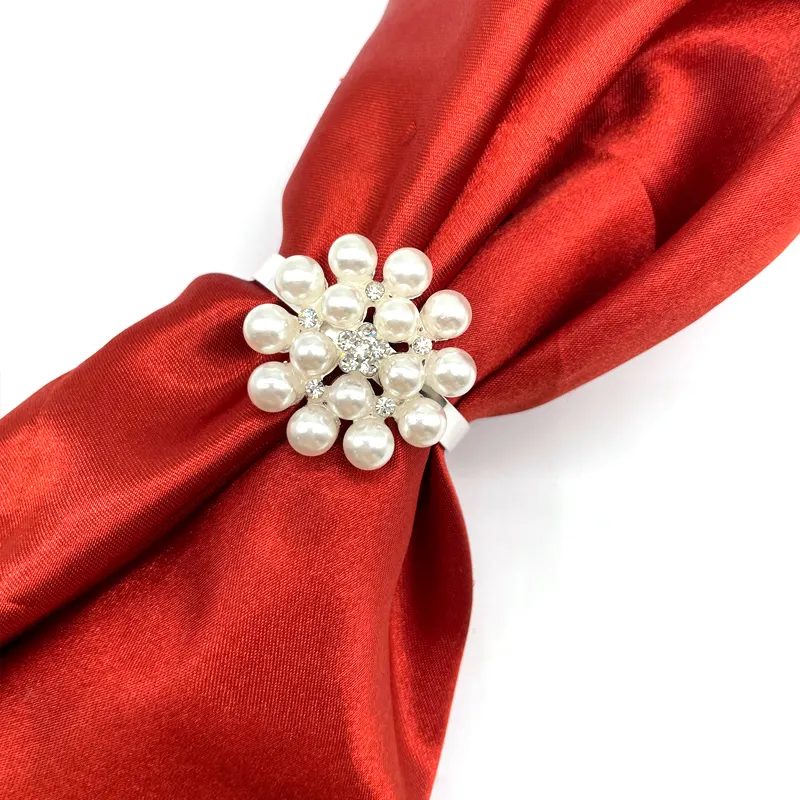 Servilleteros redondos de flores con perlas y hebillas para boda, banquete, Fiesta en casa, accesorios de decoración de cocina