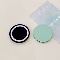 Support pliable magnétique Macarons portable pour iPhone 15 Pro Max, coque en silicone liquide avec chargeur inclus, support de lit et de bureau