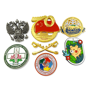 Benutzerdefinierte brief geformt abzeichen unternehmen name <span class=keywords><strong>schmetterling</strong></span> schnalle metall revers pin abzeichen - Product Image 4
