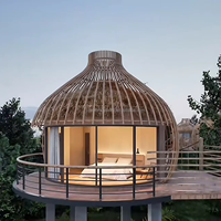 Tente de logement préfabriquée personnalisée pour hôtel haut de gamme Creative Large Eco-friendly Loft Birdcage Houses