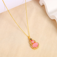 Collier tendance pour femme - Pendentif gourde en imitation jade doré - Chaîne de collier charmante et polyvalente