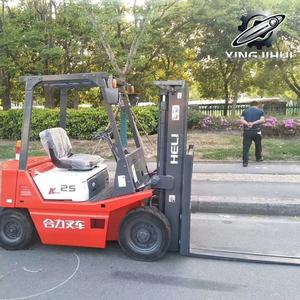 Montacargas HELI CPCD25 de 2.5 Toneladas, Montacargas Usado de Japón, Motor ISUZU C240 de 2.5 Toneladas, Máquina Usada de Segunda Mano, a Combustible, 2500 kg - Product Image 2