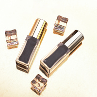 Teinte à lèvres liquide vegan OEM à marque privée, biologique, waterproof, mat, changeant de couleur, noir et marron, pour la vente en gros
