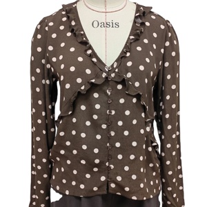 Camisa de <span class=keywords><strong>mujer</strong></span> <span class=keywords><strong>extra</strong></span> grande Camisa elegante con estampado de lunares con cuello en V Vendedor caliente Camisa elegante linda de talla grande - Product Image 1