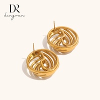 Pendientes Dingran de Acero Inoxidable con Baño de Oro de 18K, Diseño de Escudo Calado, Joyería Geométrica de Moda para Mujer, Venta al por Mayor