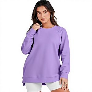 Sweat-shirt d'hiver personnalisé pour femme, 100 % coton molletonné, col rond, avec broderie délavée à l'acide et design streetwear imprimé sur mesure - Product Image 2