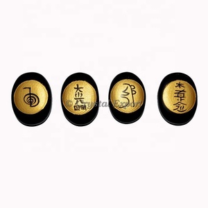 ชุดรักษา25-35มม. ทำด้วยมือจากปิรามิดหินเรกิธรรมชาติ - Product Image 1