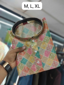 Collection formelle Kurta en soie pure pour hommes pour la fête ou le matériel de rayonne d'aspect décontracté pour adultes - Product Image 4