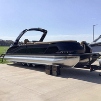 Bateau à ponton en fibre de verre fabriqué par Kinocean pour 12 personnes avec console de luxe, arche sportive et moteur hors-bord pour la pêche et les fêtes