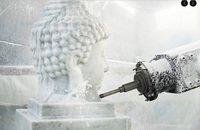 Centre d'usinage de pierre robotisé à 7 axes basé sur KUKA avec broche de 15 kW, taille de traitement maximale de 1500x2000 mm pour statues et colonnes en granit