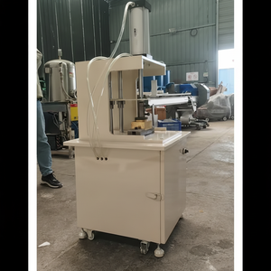 Savon traditionnel à double vis - Product Image 1