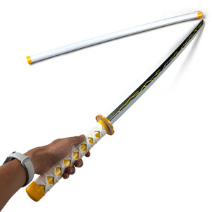 Vente Flash : 18 Designs d'Épées en Bois de Bambou Tanjirou pour Cosplay Anime Japonais, Accessoires de Cosplay pour Fans, Cadeau d'Anniversaire - Product Image 3