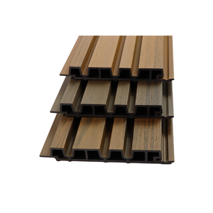 Revêtement mural extérieur décoratif en WPC brossé imperméable et ignifuge 245x33mm - Product Image 3