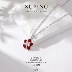 Collier pour femme XUPING Jewelry Wholesale <span class=keywords><strong>Jingjing</strong></span> plaqué or blanc avec pendentif synthétique CZ en forme de papillon, nœud et fleur - Product Image 4