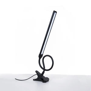 Lámpara de escritorio LED moderna, diseño con Clip de Metal negro en la mesa, opciones de rosa azul para lectura de estudio de Hotel, toma de corriente incluida - Product Image 6