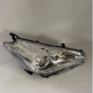 2 uds faro delantero de coche para Toyota <span class=keywords><strong>Prius</strong></span> <span class=keywords><strong>Plus</strong></span> Alpha Zvw40 2011 a <span class=keywords><strong>2014</strong></span> 81185-47430 faros delanteros 81130-47280 81070-47620 - Product Image 3