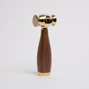 Abrebotellas de madera y latón con peso para papel, hecho a mano en madera de nogal, decoración para el hogar, <span class=keywords><strong>cocina</strong></span> y comedor - Product Image 2