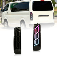 Feux arrière dynamiques à LED avec clignotants séquentiels pour Toyota Hiace H200 KDH200 TRH200 2005-2018, installation facile (Plug and Play)