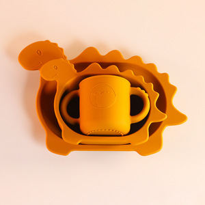 Nuevas llegadas: Set de cuenco y cuchara de succión fuerte, ecológico y adorable, babero, taza, plato y cuenco de silicona para bebé al por mayor - Product Image 6