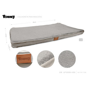 Cama para Mascotas Yommy 65x95x5cm, Colchón de Espuma Gris para Perros y Gatos, Cómoda Alfombra para Dormir - Product Image 3