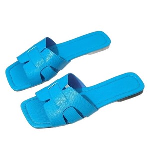 Pantuflas de Mujer con Suela Plana de Color Sólido Estilo Coreano, Pantuflas Europeas y Americanas con Punta Cuadrada y Transpirables para el Hogar 231 231 - Product Image 5