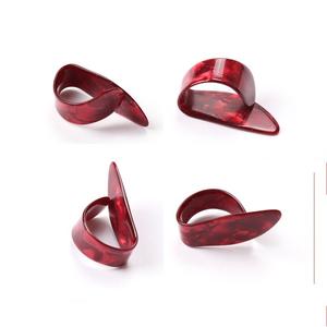 Alice AP-M/AP-N Folk Guitar Right Finger Nail Cover Celluloid Thumb Scraper Plectrum for Musical Instrument Accessory - Product Image 4