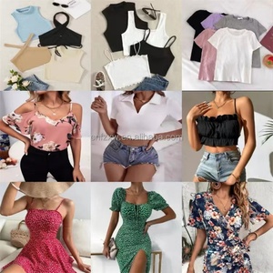 เสื้อผ้าสตรีคุณภาพสูงราคาพิเศษ ขายส่ง คละแบบ - Product Image 1
