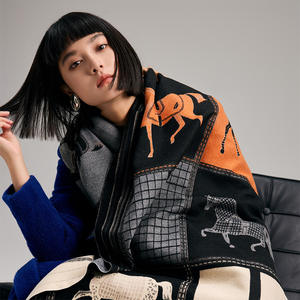 럭셔리 패션 말 패턴 스카프 여성 세련된 겨울 부드러운 캐시미어 느낌 동물 디자이너 승마 자카드 숄 스카프 - Product Image 3