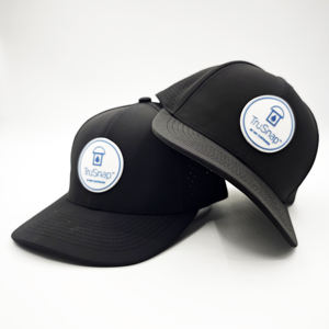 Casquette de baseball de performance perforée à 6 panneaux, imperméable, en tissu Dobby, motif fruits, avec logo personnalisé en patch de caoutchouc polyester - Product Image 1