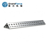 Machine de formage à froid de colonnes d'armoires électriques triangulaires personnalisées à grande vitesse avec contrôle PLC + écran tactile