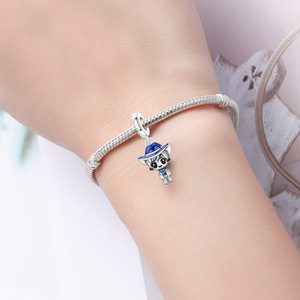 Colgante decorativo de vaquero del oeste de resina epoxi, diseño original, accesorio para mujer, moderno y versátil - Product Image 6