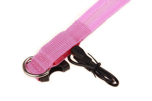 Collar de Perro de Poliéster Reflectante, Transpirable, Ajustable, con Rayas, Simple y de Lujo, con Luz LED que Brilla en la Oscuridad, para Seguridad Nocturna, Venta al Por Mayor - Product Image 3