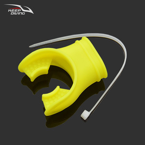 KEEP DIVING MP 560 Snorkel de Buceo, Colorido con Puntos, Silicona, Segunda Etapa, Boquilla Universal, Snorkeling, Tres Tesoros, Succión - Product Image 2
