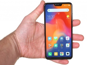 Usato per <span class=keywords><strong>Xiaomi</strong></span> Mi 8 Lite Android 4G Sbloccato 6.26 Pollici 6GB RAM 128GB ROM Tutti i Colori in Buone Condizioni Telefono Originale Usato - Product Image 4