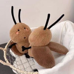 Atrapa la diversión creativa Cucaracha del Sur muñeca cucaracha muñeca divertido feo lindo juguete de peluche divertido regalo de cumpleaños - Product Image 2