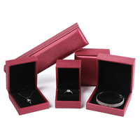 Boîte à bijoux personnalisée de luxe avec logo personnalisé, collier, bracelet, bague, boîte à bijoux en velours, ensemble de boîtes d'emballage pour bijoux