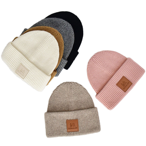 Bonnet en tricot super doux avec bordure côtelée légère et pliable, coupe-vent – Fournisseurs de bonnets - Product Image 1