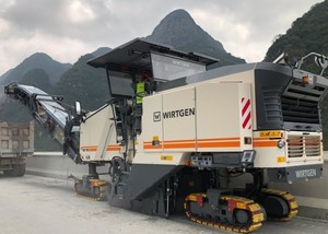 Straßenbaumaschine W195i 500PS 2000mm Asphaltfräse Straßenbasis-Kaltrecycler für Asphaltbelagsrecycling - Product Image 6