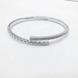 Precio de fábrica, plata 925, brazalete ajustable de diseño en plata de ley, joyería fina, circonita gruesa, unisex, pulseras de moda para mujer - Product Image 3