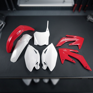 Kit Plastiche XFUN per CRF 250R 2008-2009 con Materiali OEM 09 in Gomma, Alluminio e Metallo Leggeri - Prodotto in Italia - Product Image 2