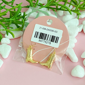 ต่างหูรูปรองเท้าบูทคาวเกิร์ล - Product Image 3