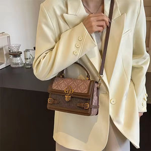 Sac fourre-tout décontracté de luxe neuf d'usine pour femmes et filles, sac sous le bras, dessus ouvert, en cuir PU imperméable, taille et couleur personnalisables - Product Image 6