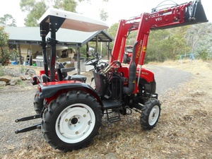 Zuverlässiger YTO 25PS Hydraulischer Traktor YTO-SG254 YTO-SG254C Kompaktes Landwirtschaftsgerät für Obstgarten, Feld und Kleinbauernhof-Anwendungen - Product Image 4